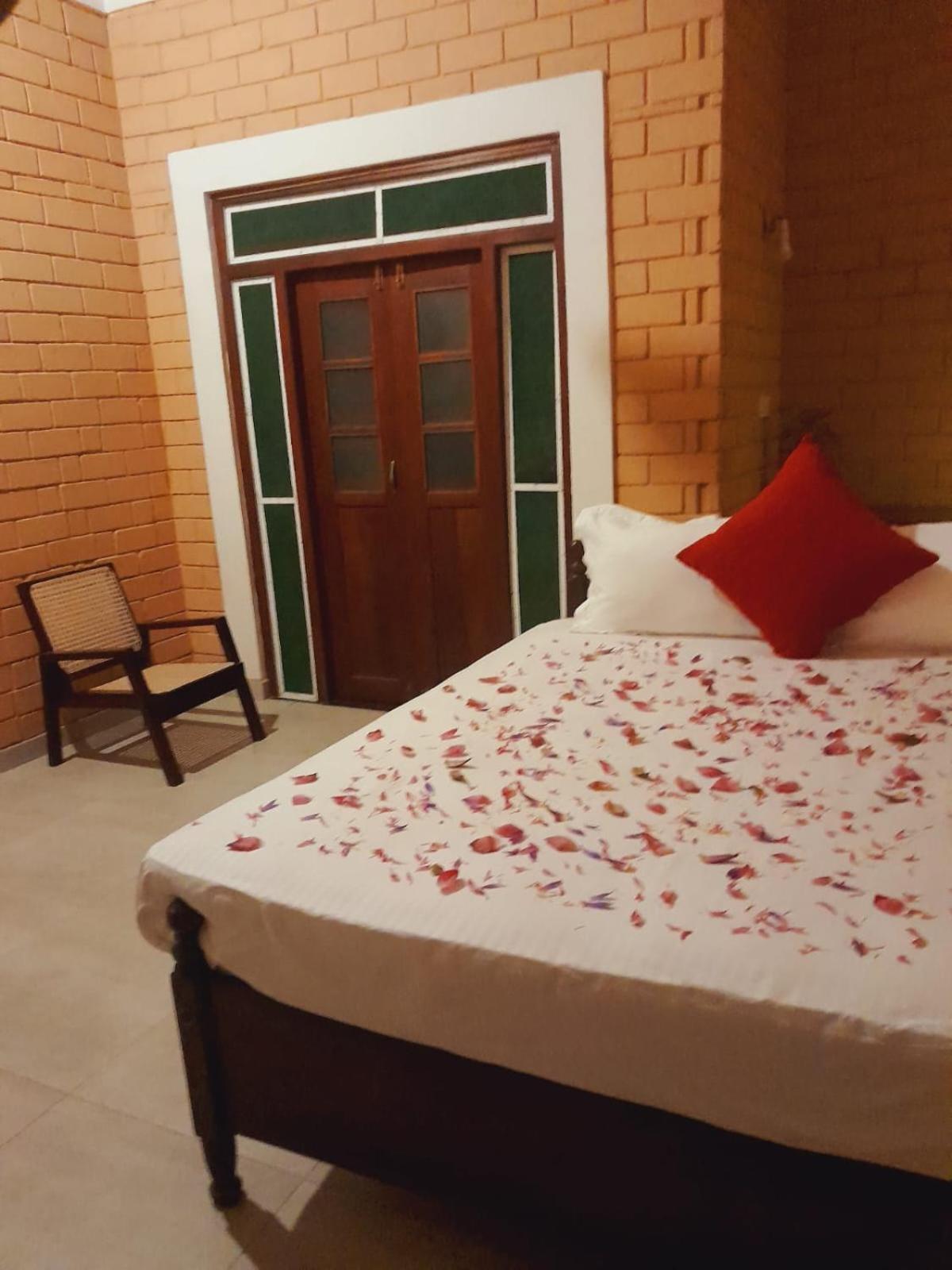 Laliz Bed and Breakfast Galle Buitenkant foto